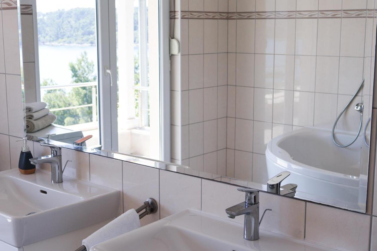 Apartman Klara Lumbarda Exteriör bild